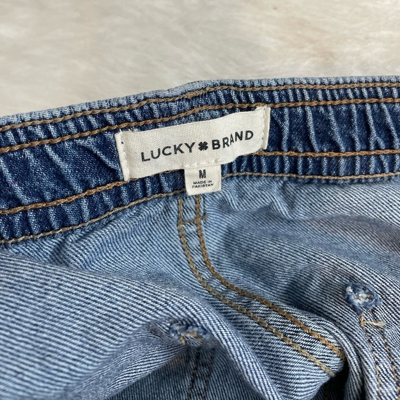 Lucky Brand Pull On Patch Pocket Wide-Leg Denim Jeans - Picture 4 of 16